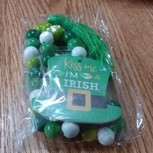 KISS me I'm Irish beaded rope